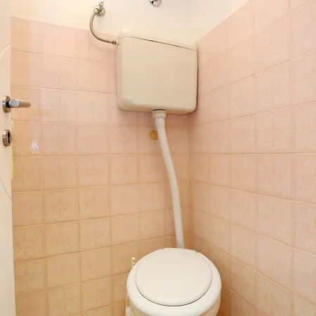 2738c